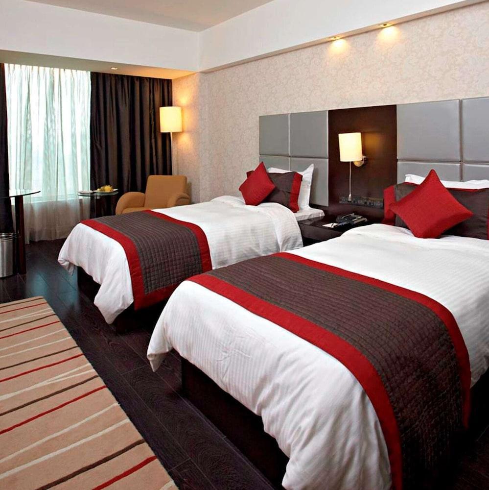 Radisson Hotel Sector 29 Gurugram Γκουργκάον Εξωτερικό φωτογραφία