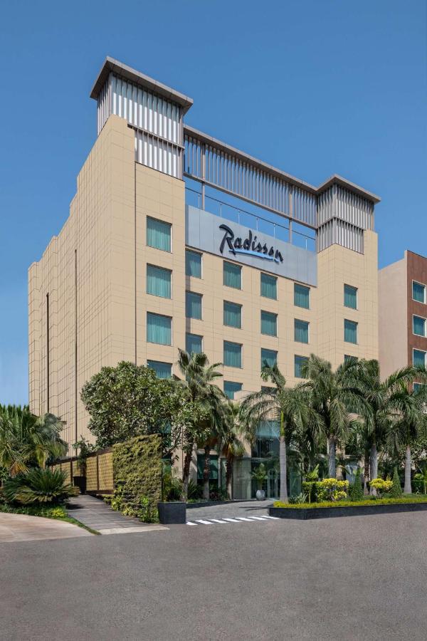 Radisson Hotel Sector 29 Gurugram Γκουργκάον Εξωτερικό φωτογραφία